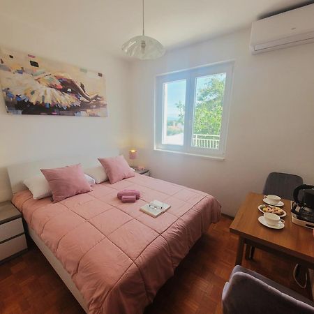 Apartments Blazevic Омишаль Экстерьер фото